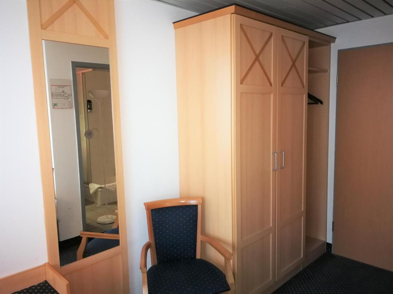 Hotel Near By